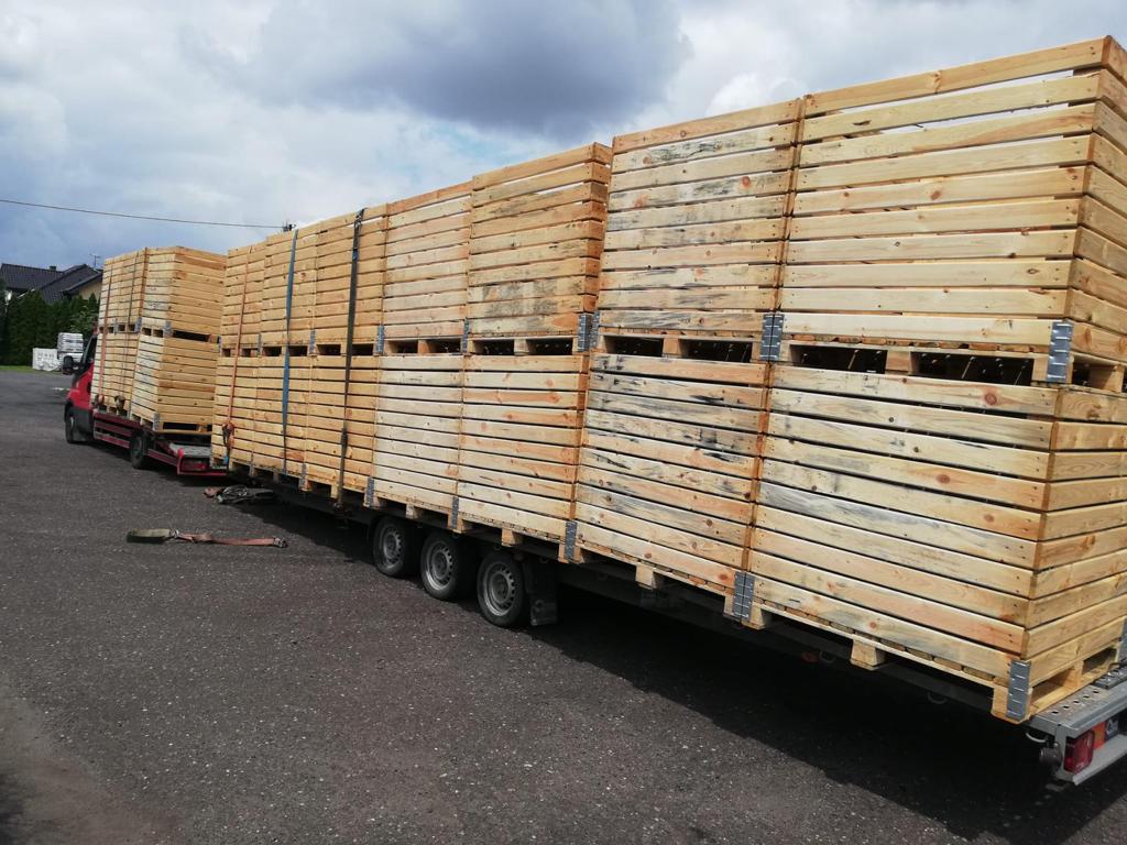 50 X  Holzkiste 120x100x100cm